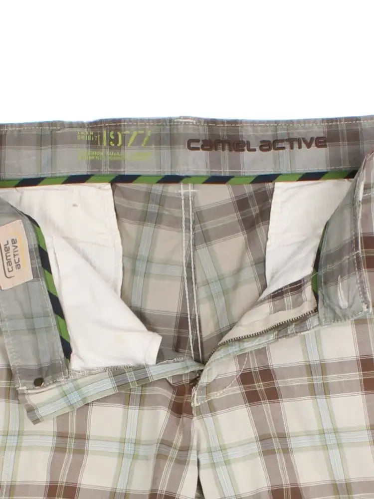 Checked Cargo Shorts (Size XXL) - Shorts
